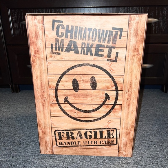 CHINATOWN MARKET x MIGHTY JAXX Smiley Mona Lisa Vinyl Collectible Art Toy NIB - Picture 13 of 15